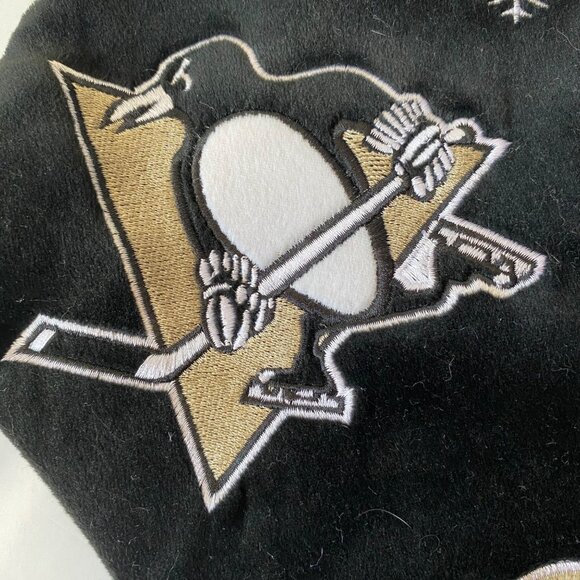 Pittsburgh Penguins NHL Christmas Stocking Embroidered Logo Faux Fur Cuff - Picture 8 of 12